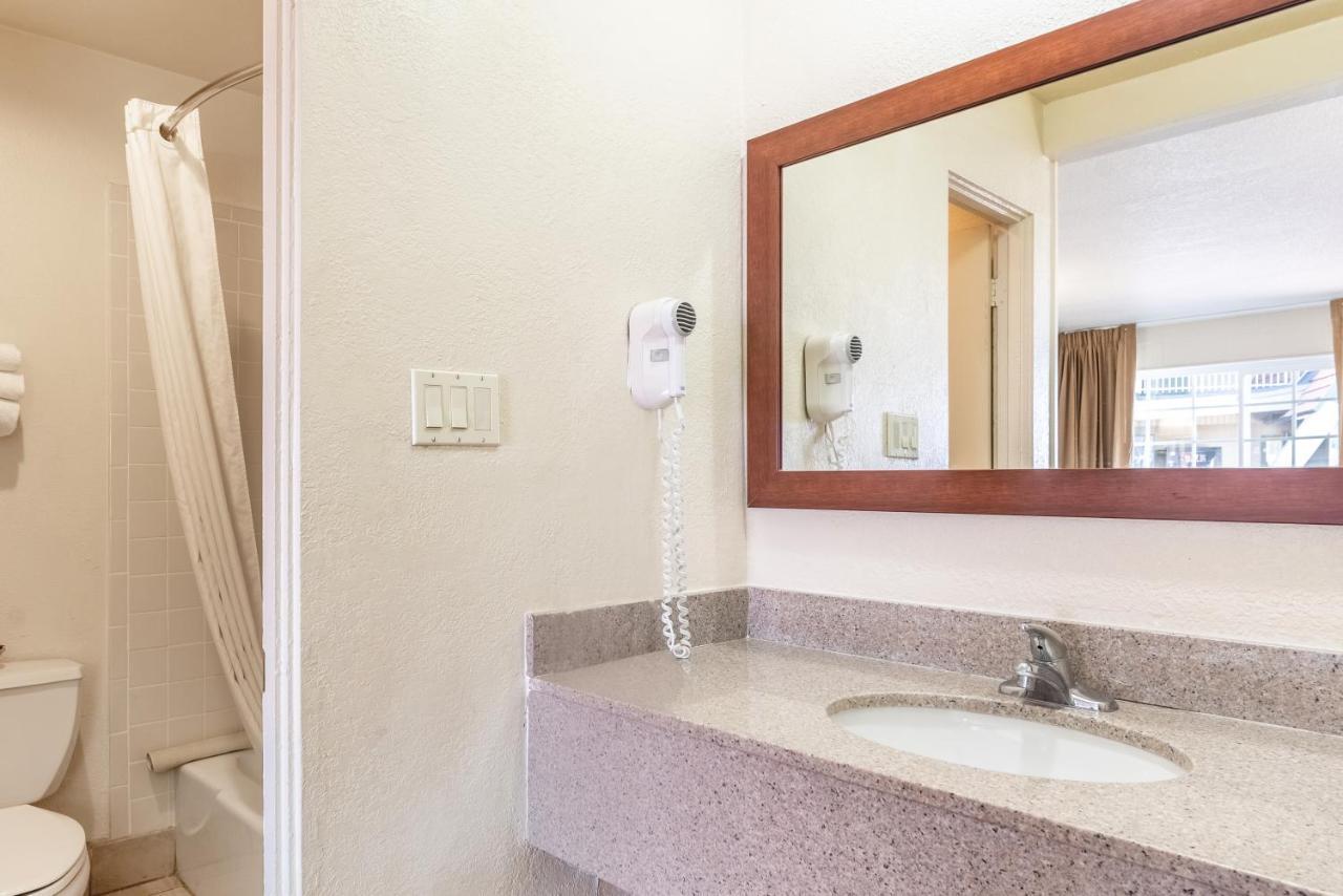 Americas Value Inn&suites Motel