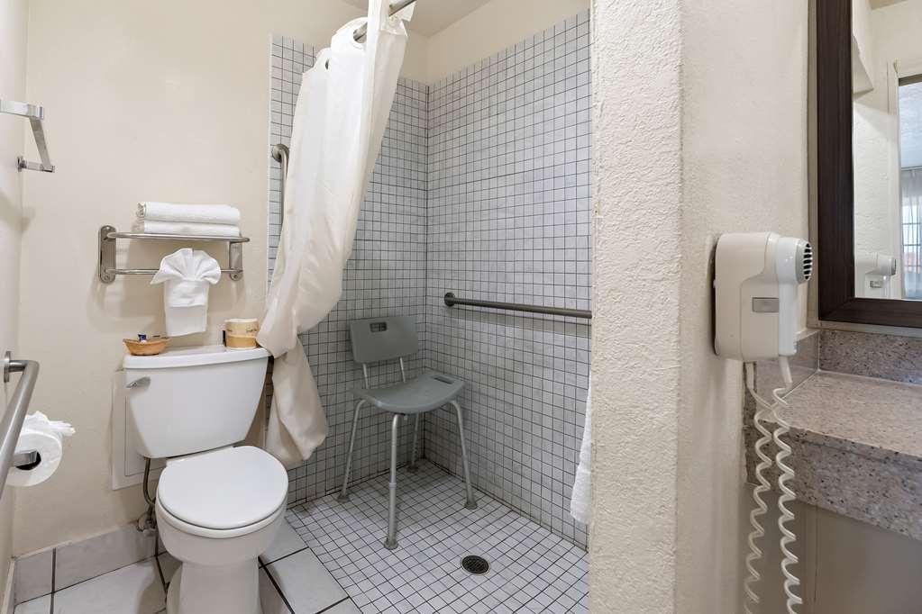 Americas Value Inn&suites Motel 2*